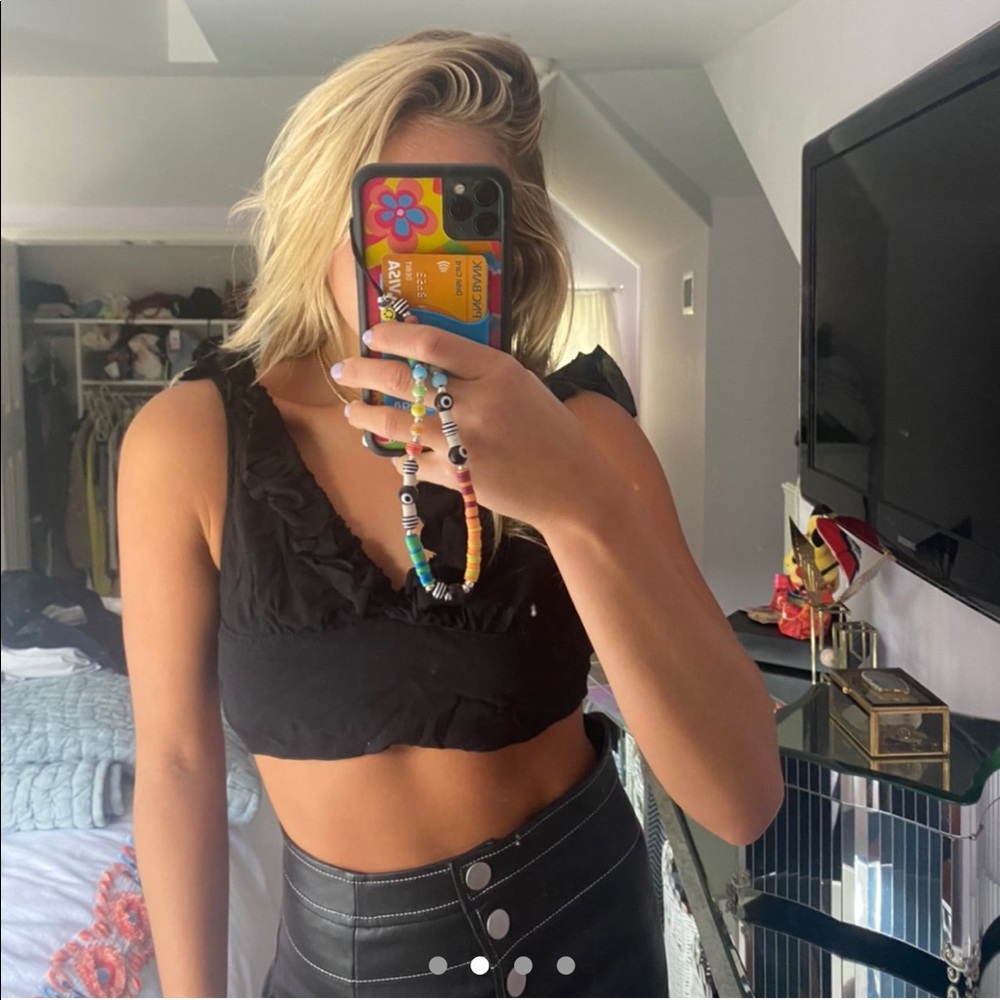 NWT A.L.C intermix black ruffle crop top - Picture 3 of 4